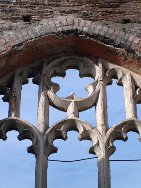 Sandstone windows before restoration